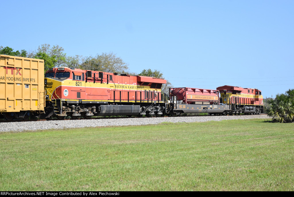 Northbound LNG set